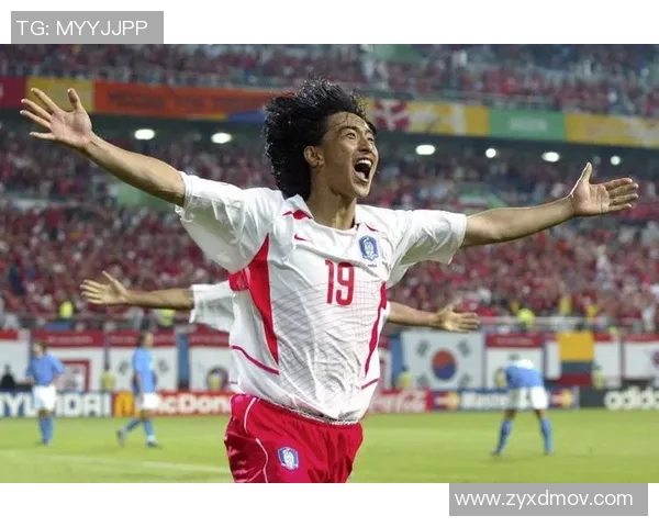 从默默无闻到万众瞩目足球明星如何凭一球成名的传奇故事