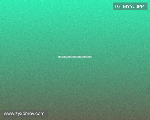 足球明星手拎包高清图片展示时尚潮流与运动风格的完美结合